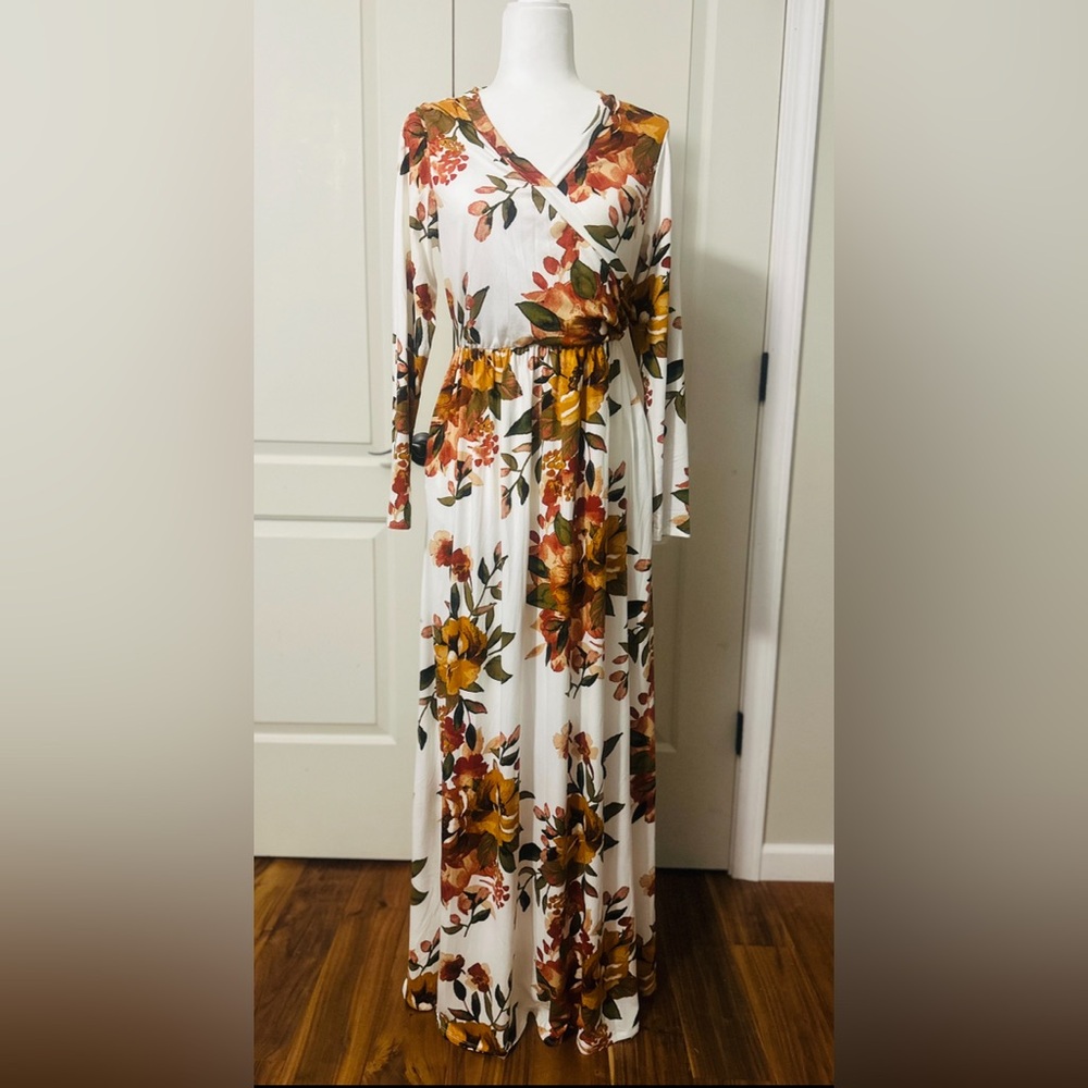 Elegant Floral Long Sleeve Maxi Dress